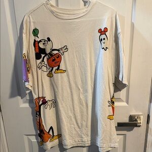 Women’s White Disney Graphic T-Shirt